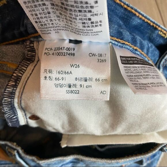 Levi buttonfly shorts 26  - Picture 2 of 5